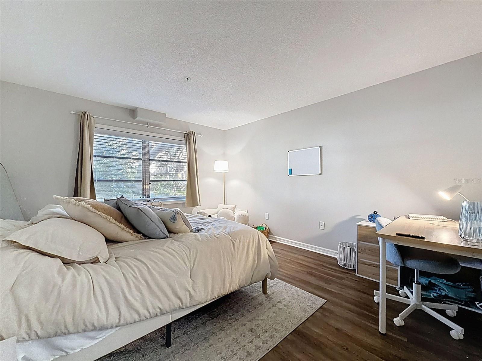 Image 14 of 25 For 406 Cedar Avenue 103