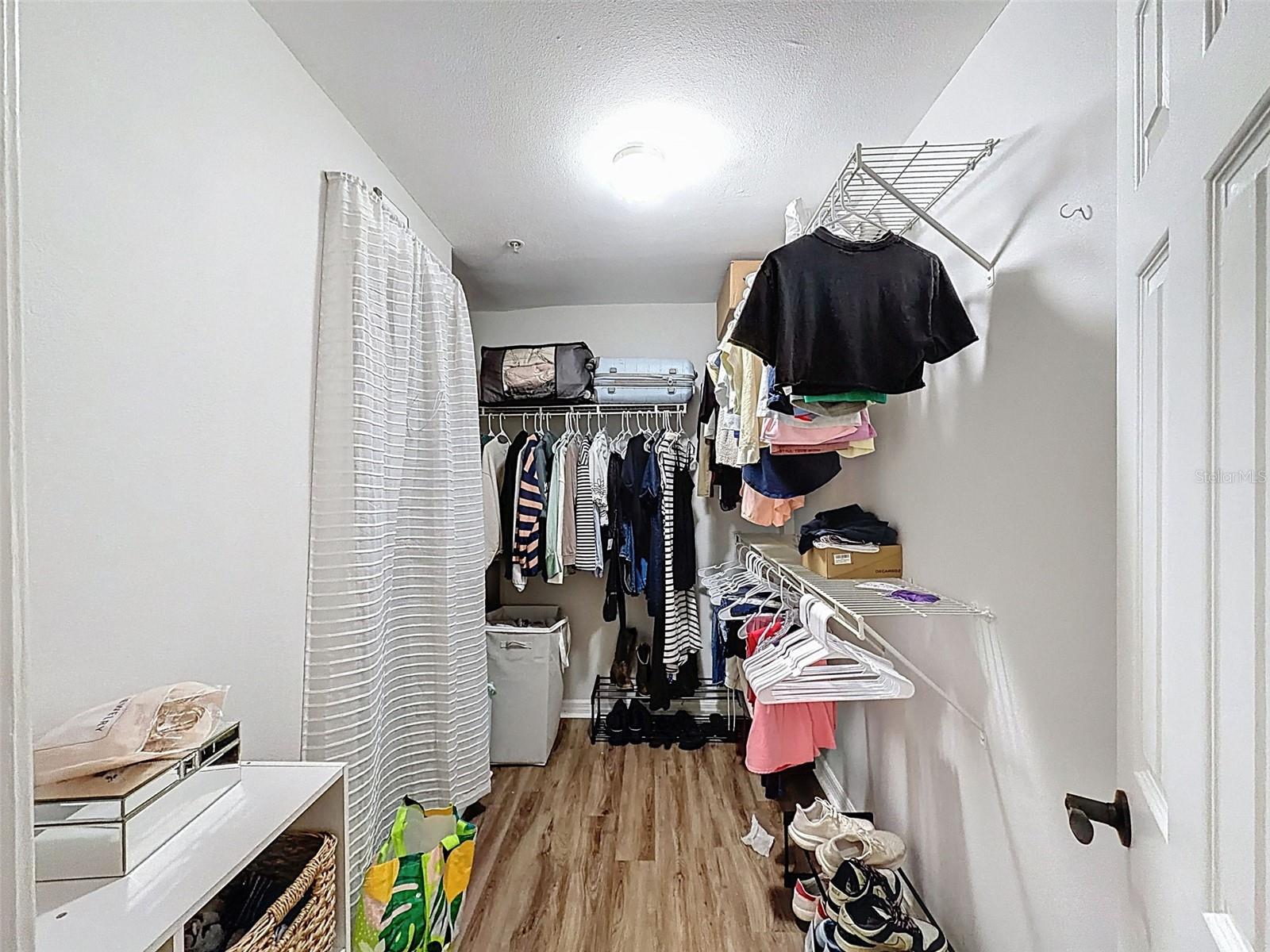 Image 19 of 25 For 406 Cedar Avenue 103