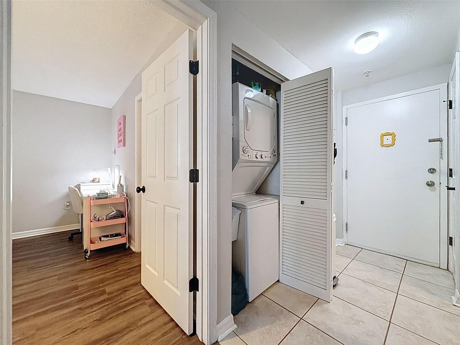 Image 20 of 25 For 406 Cedar Avenue 103