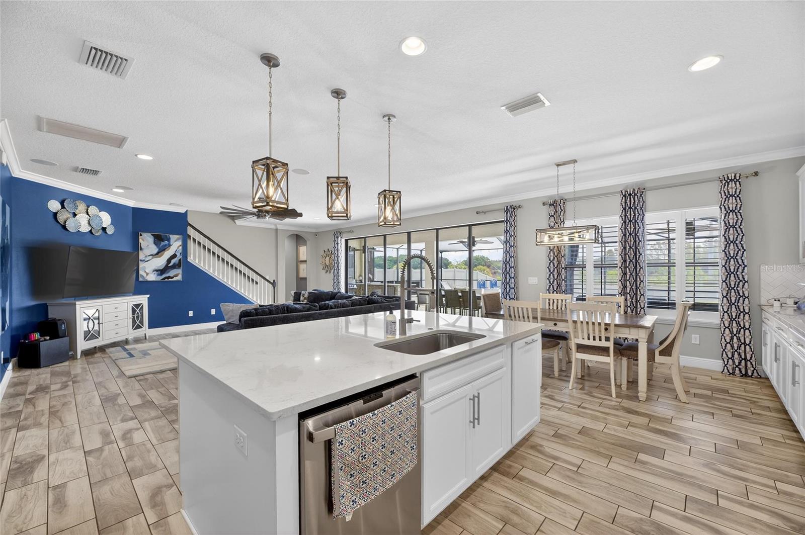 Image 16 of 89 For 12444 Horseshoe Bend Drive