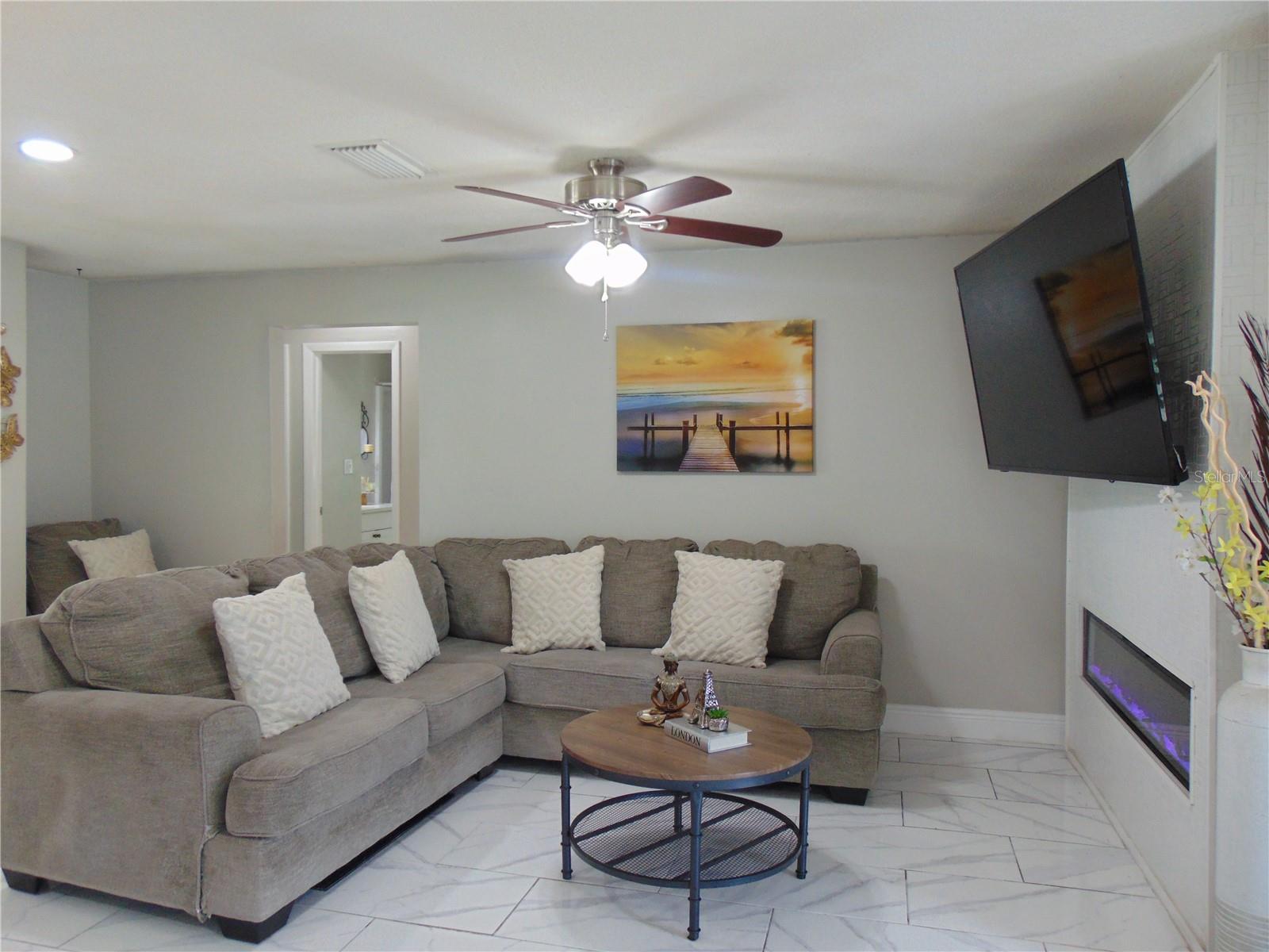 Image 13 of 35 For 4706 Tampa Downs Boulevard