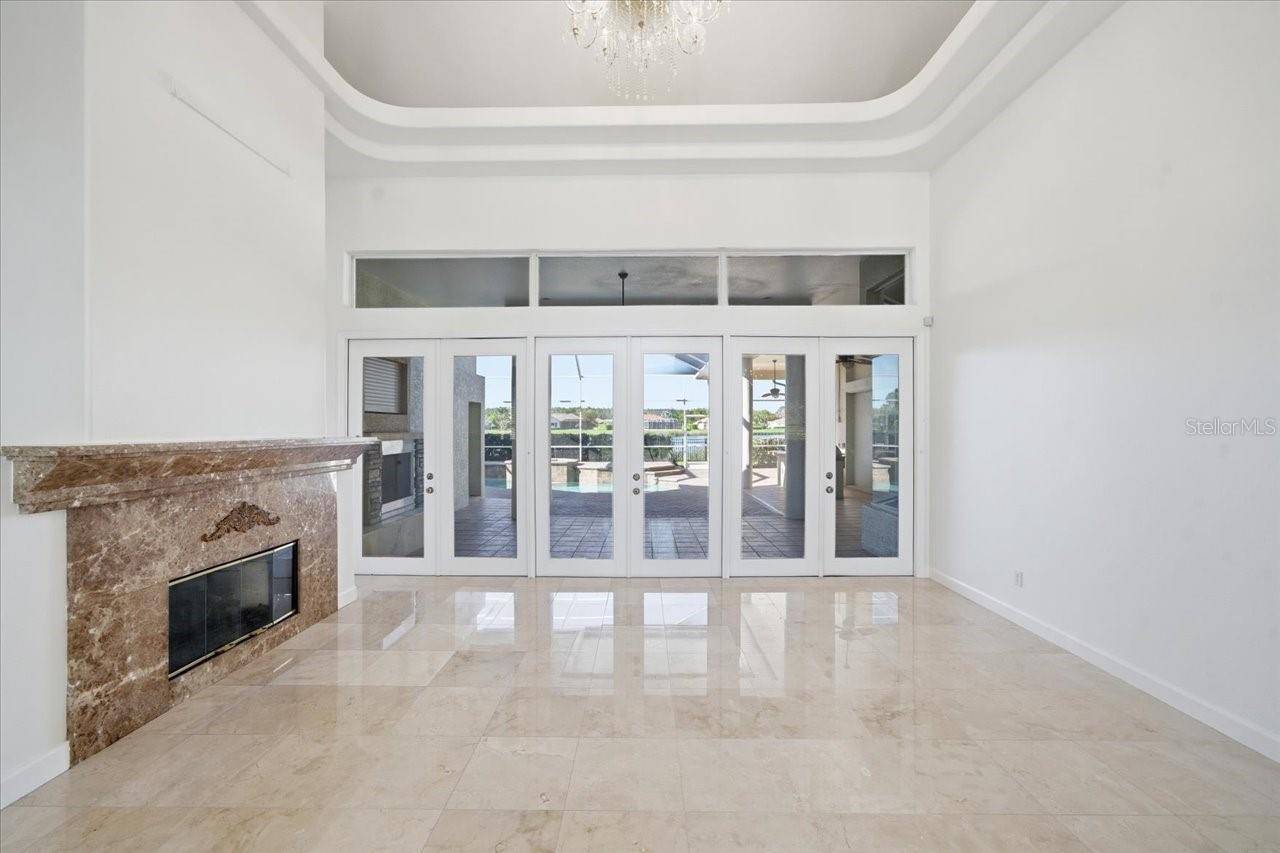 Image 13 of 86 For 18634 Avenue Capri