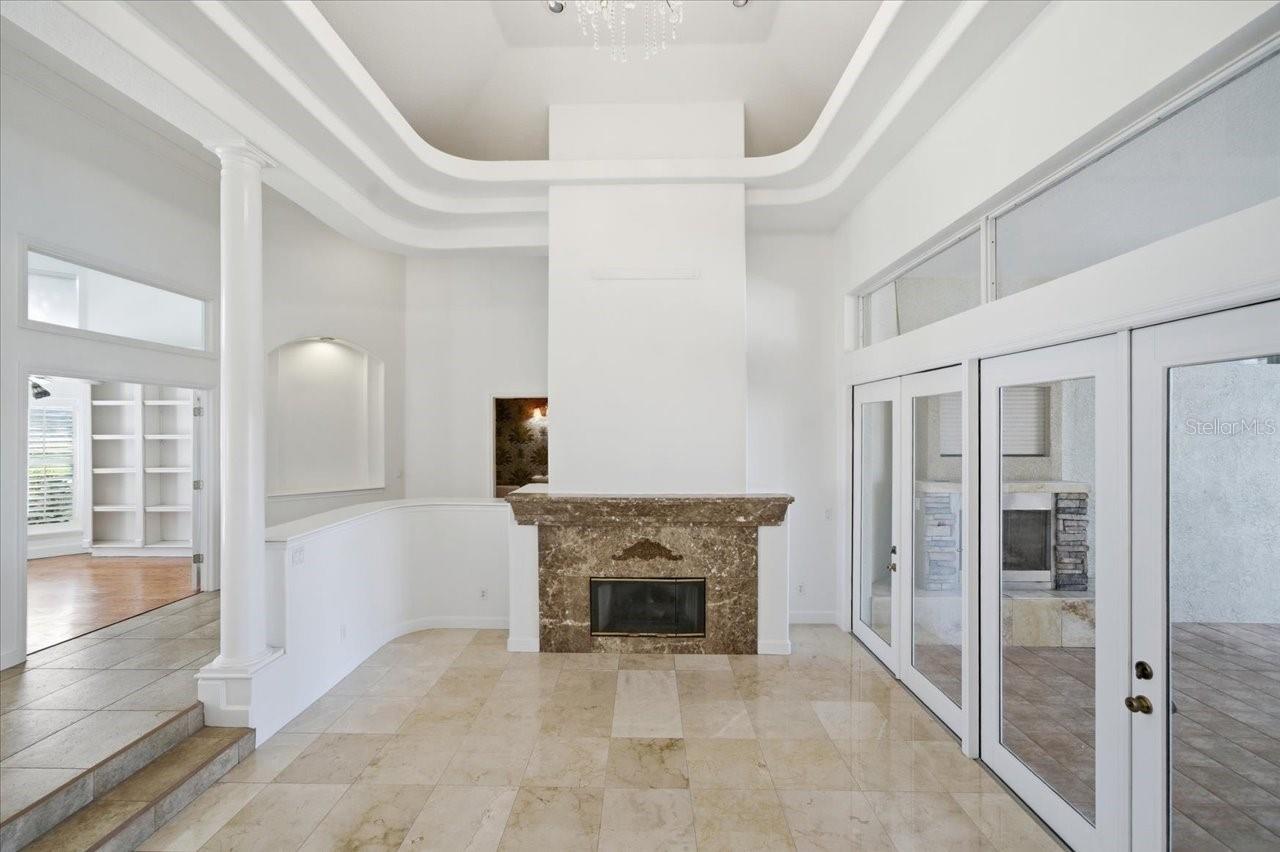 Image 16 of 86 For 18634 Avenue Capri