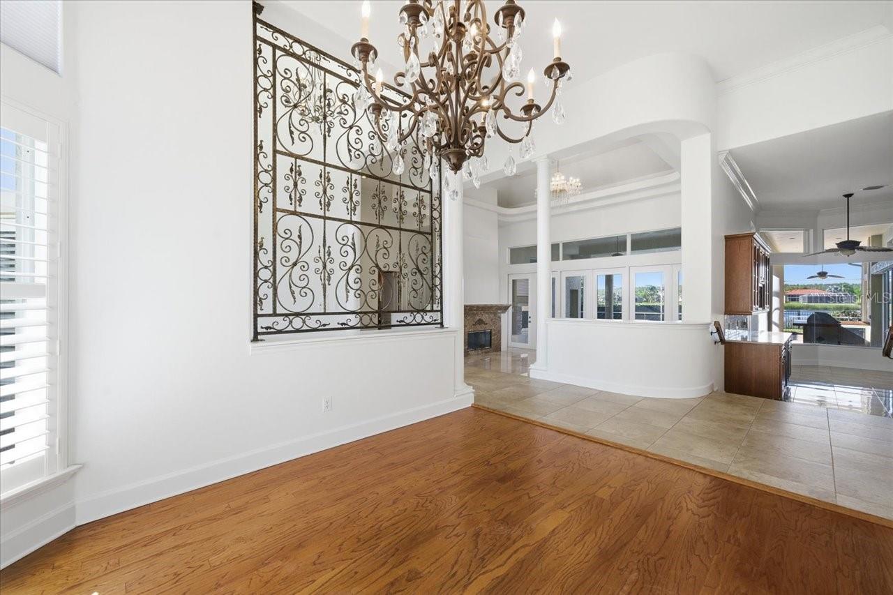 Image 21 of 86 For 18634 Avenue Capri