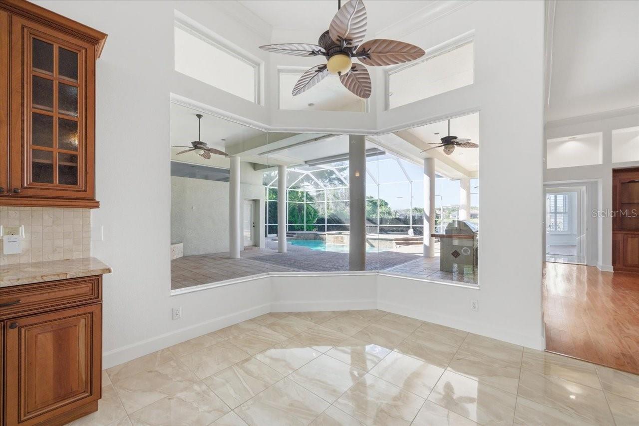 Image 34 of 86 For 18634 Avenue Capri