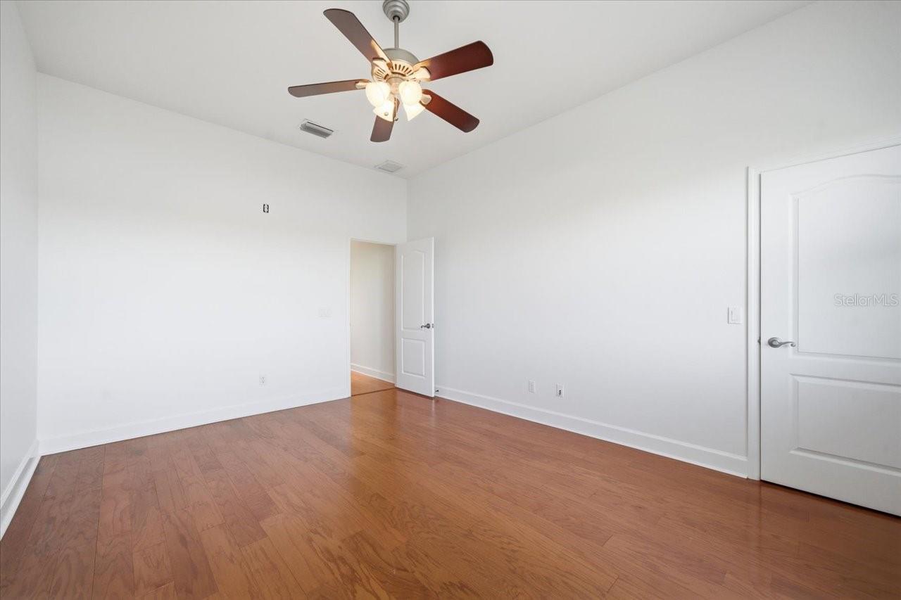 Image 56 of 86 For 18634 Avenue Capri