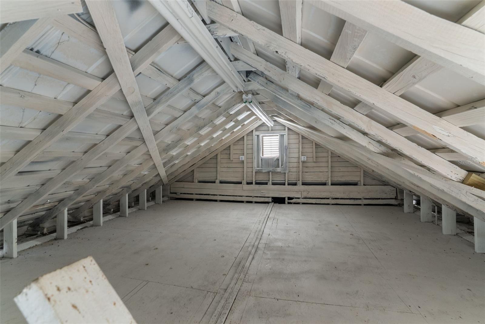 Image 12 of 42 For 3506 Arlington Avenue