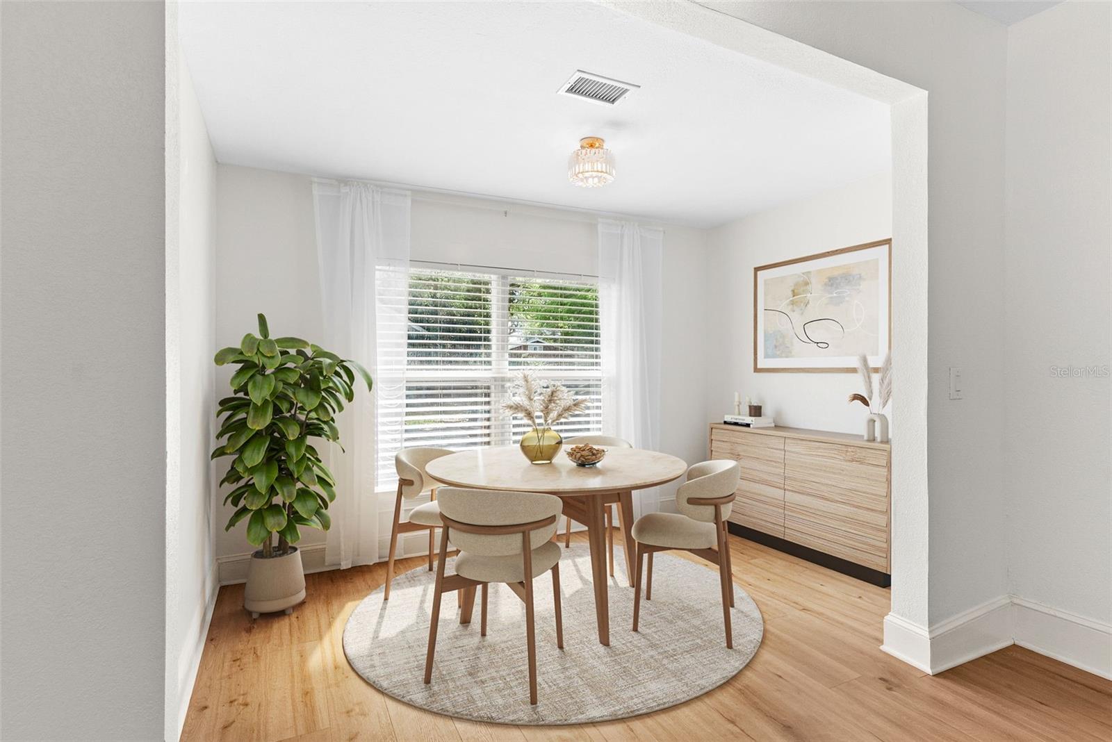 Image 17 of 42 For 3506 Arlington Avenue