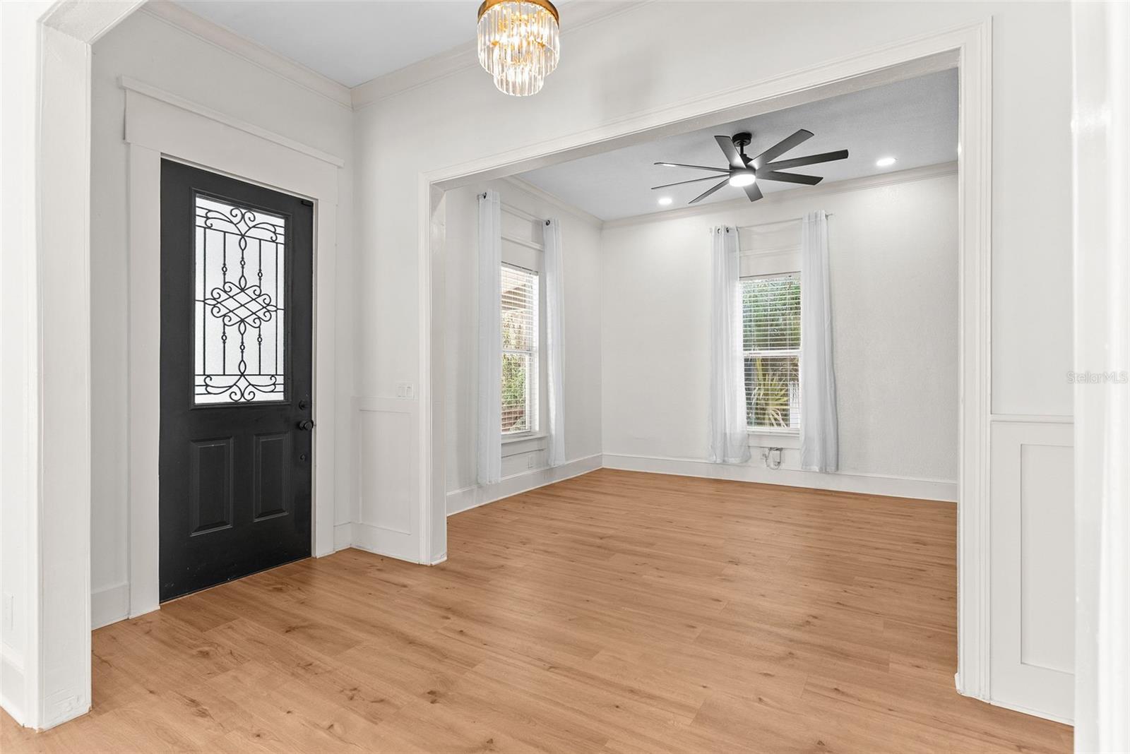 Image 18 of 42 For 3506 Arlington Avenue