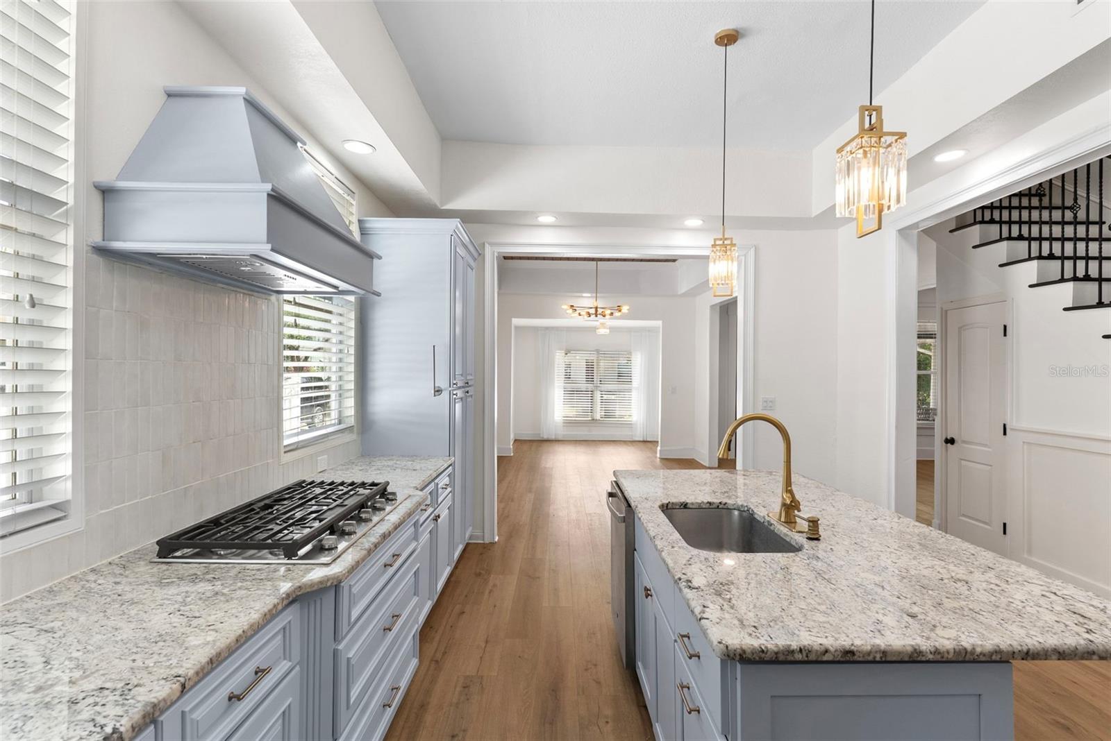 Image 26 of 42 For 3506 Arlington Avenue