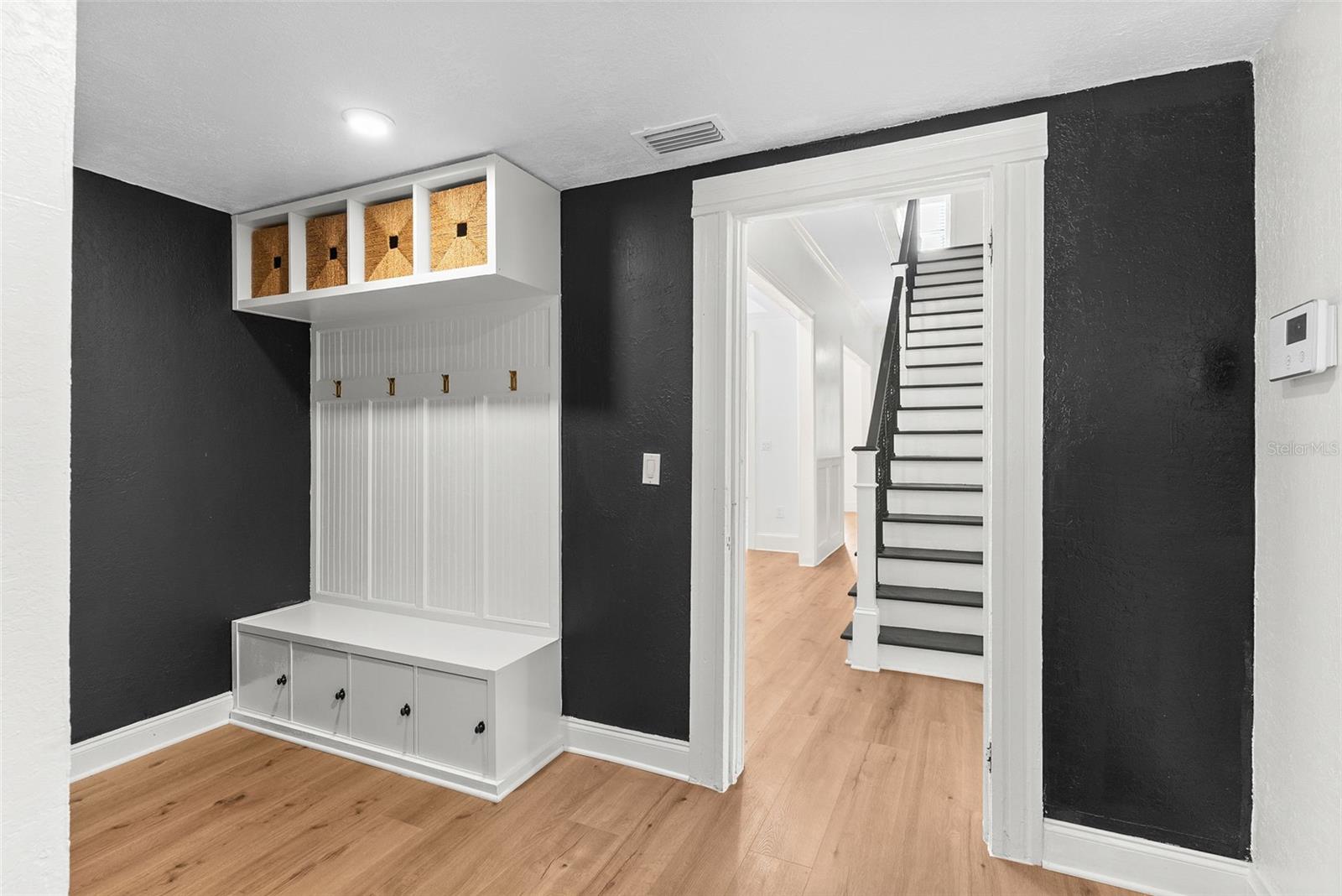 Image 28 of 42 For 3506 Arlington Avenue