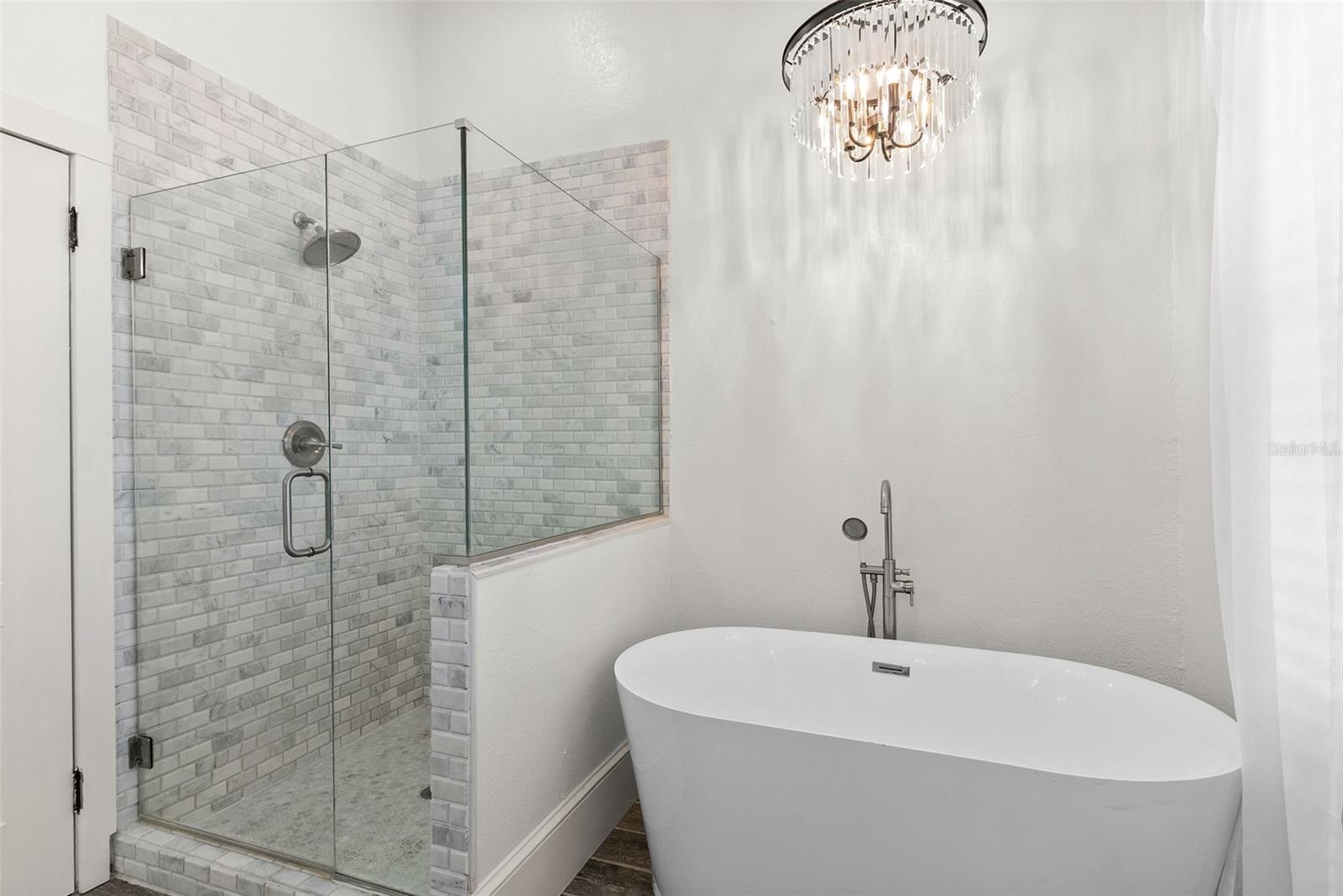 Image 32 of 42 For 3506 Arlington Avenue