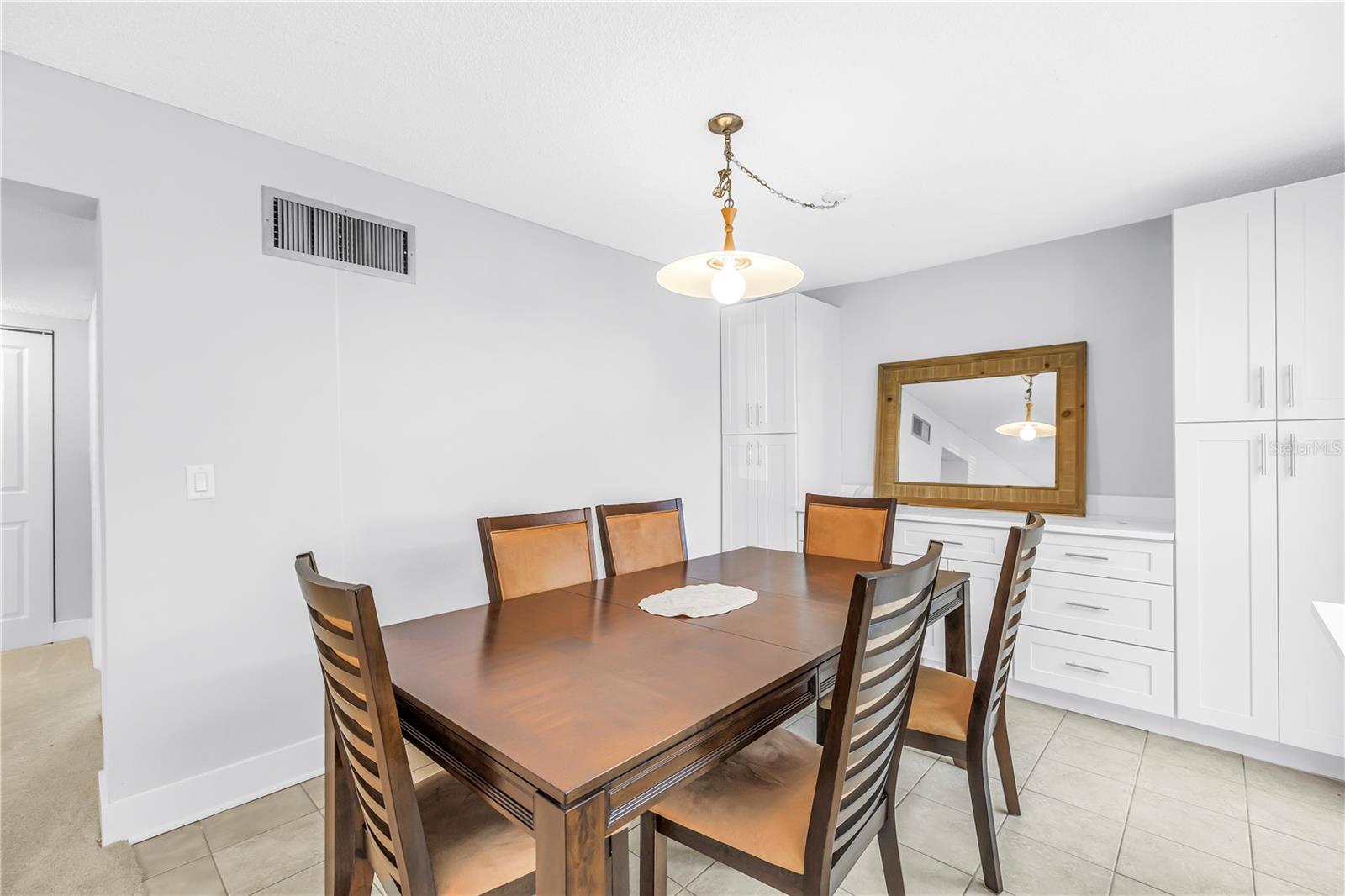 Image 12 of 31 For 4700 Cove Circle 103