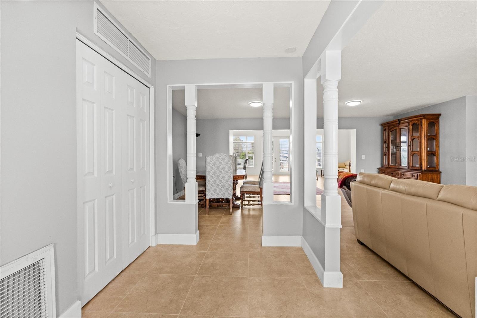 Image 14 of 47 For 710 116th Avenue