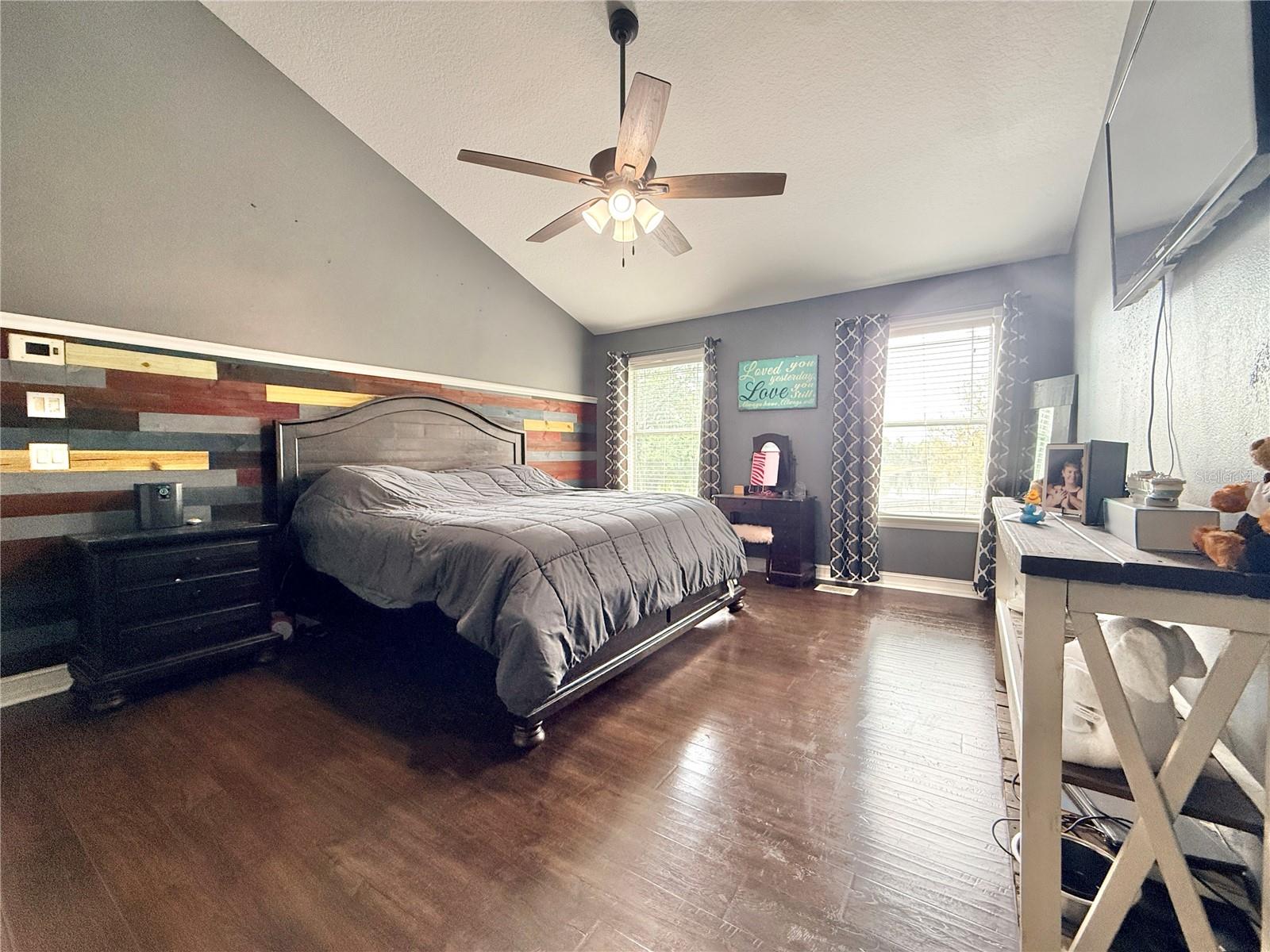 Image 16 of 26 For 34834 Redding Lane