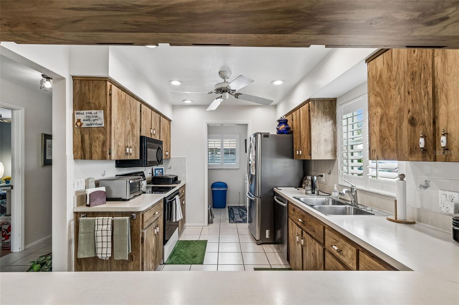 Image 14 of 65 For 7828 Radcliffe Circle