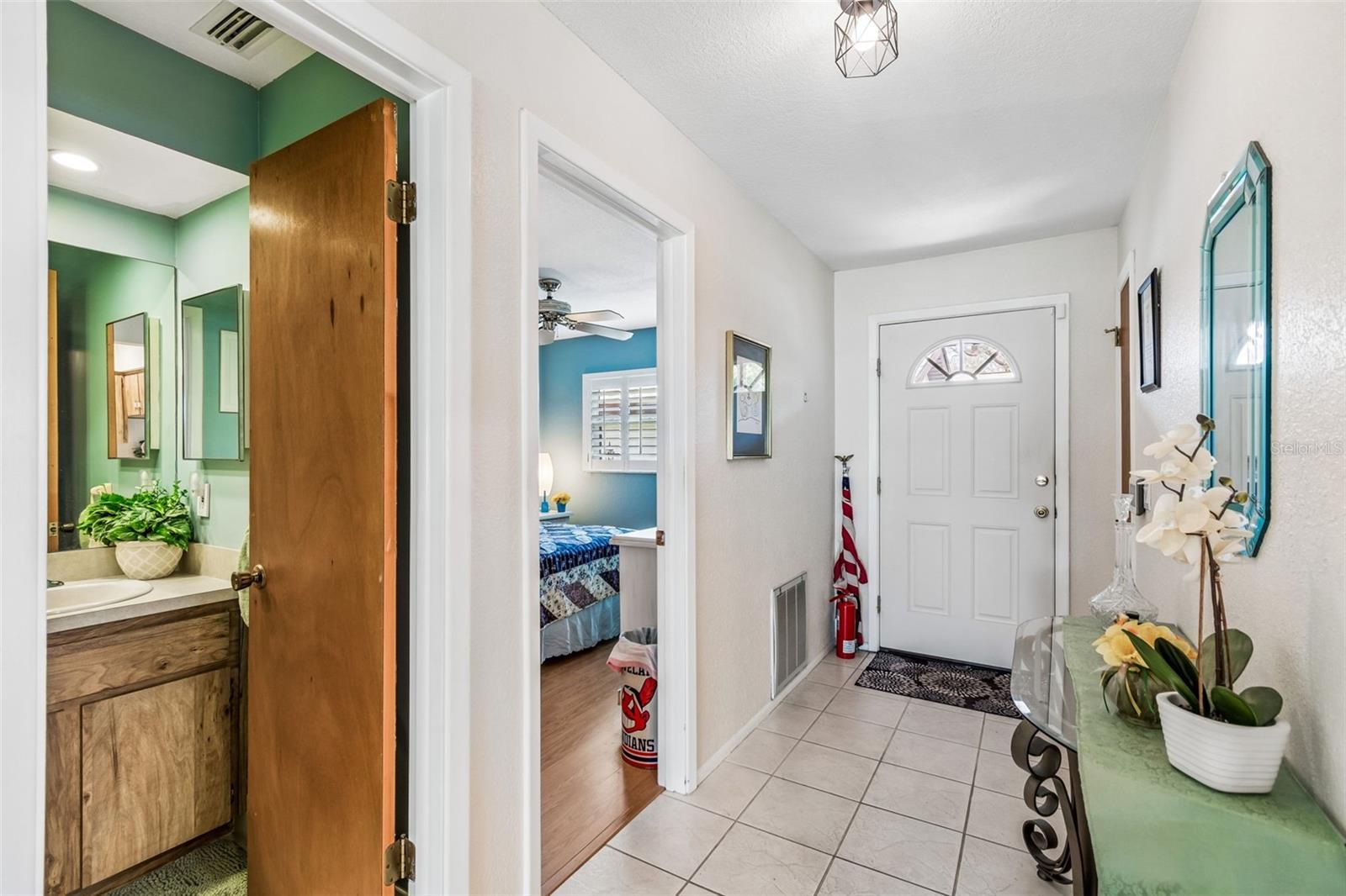 Image 4 of 65 For 7828 Radcliffe Circle