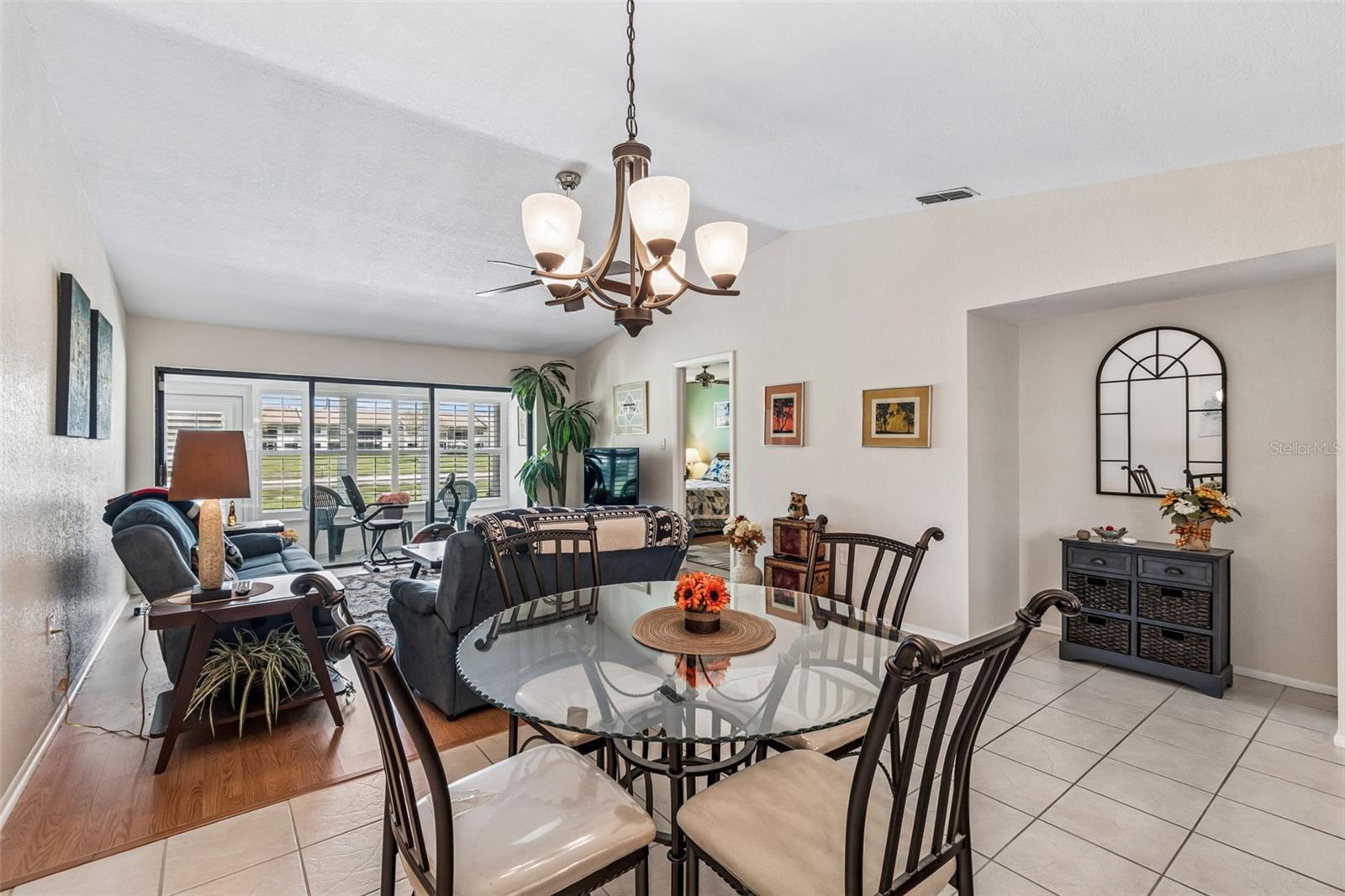 Image 7 of 65 For 7828 Radcliffe Circle