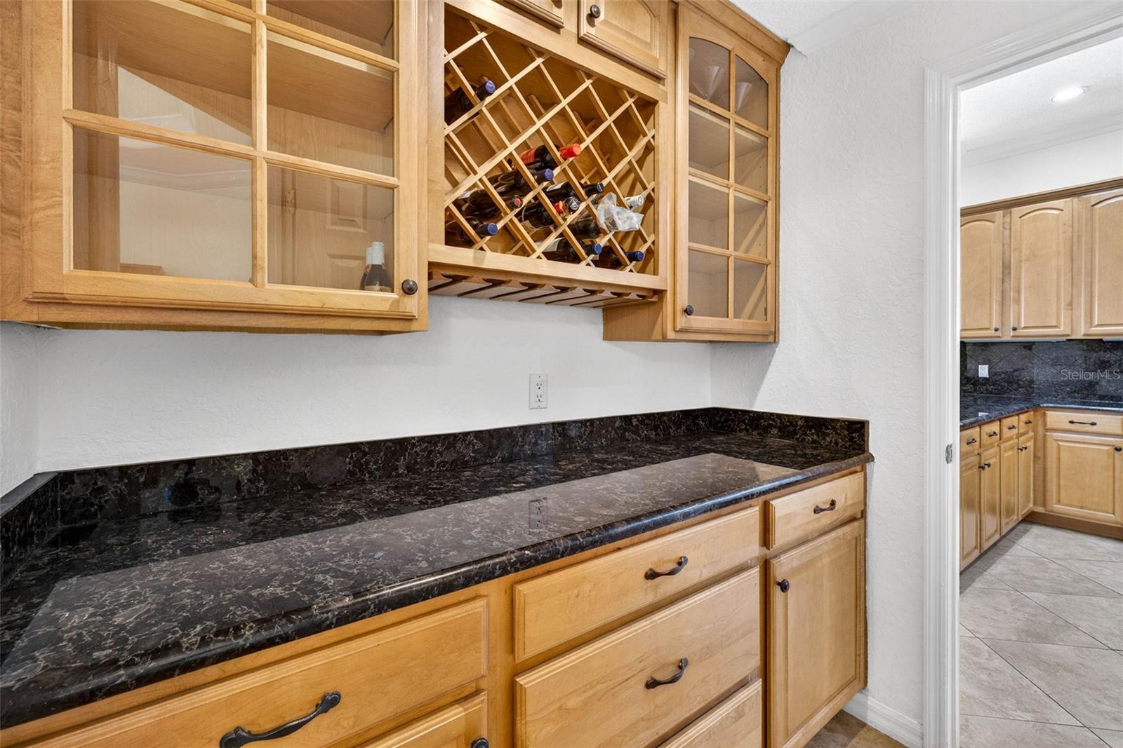 Image 14 of 87 For 5905 Cherry Oak Drive