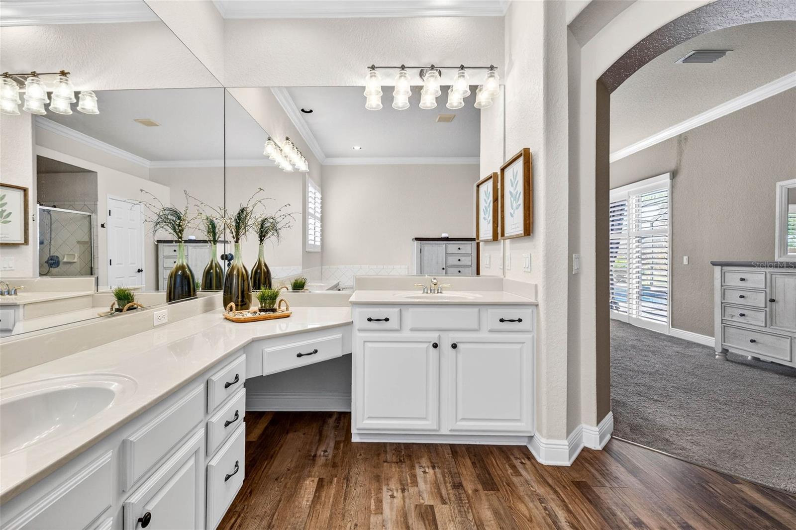 Image 37 of 87 For 5905 Cherry Oak Drive