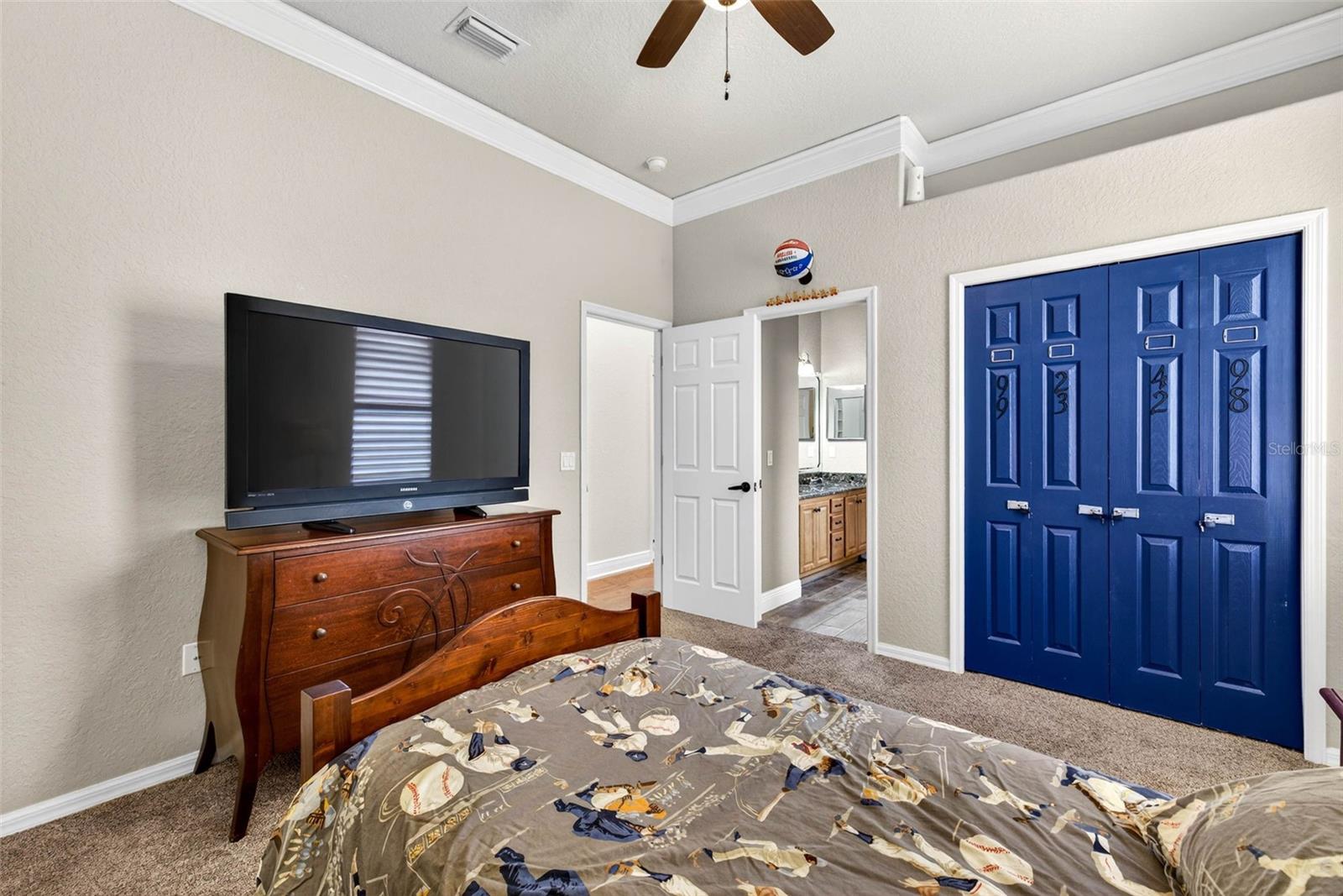 Image 45 of 87 For 5905 Cherry Oak Drive