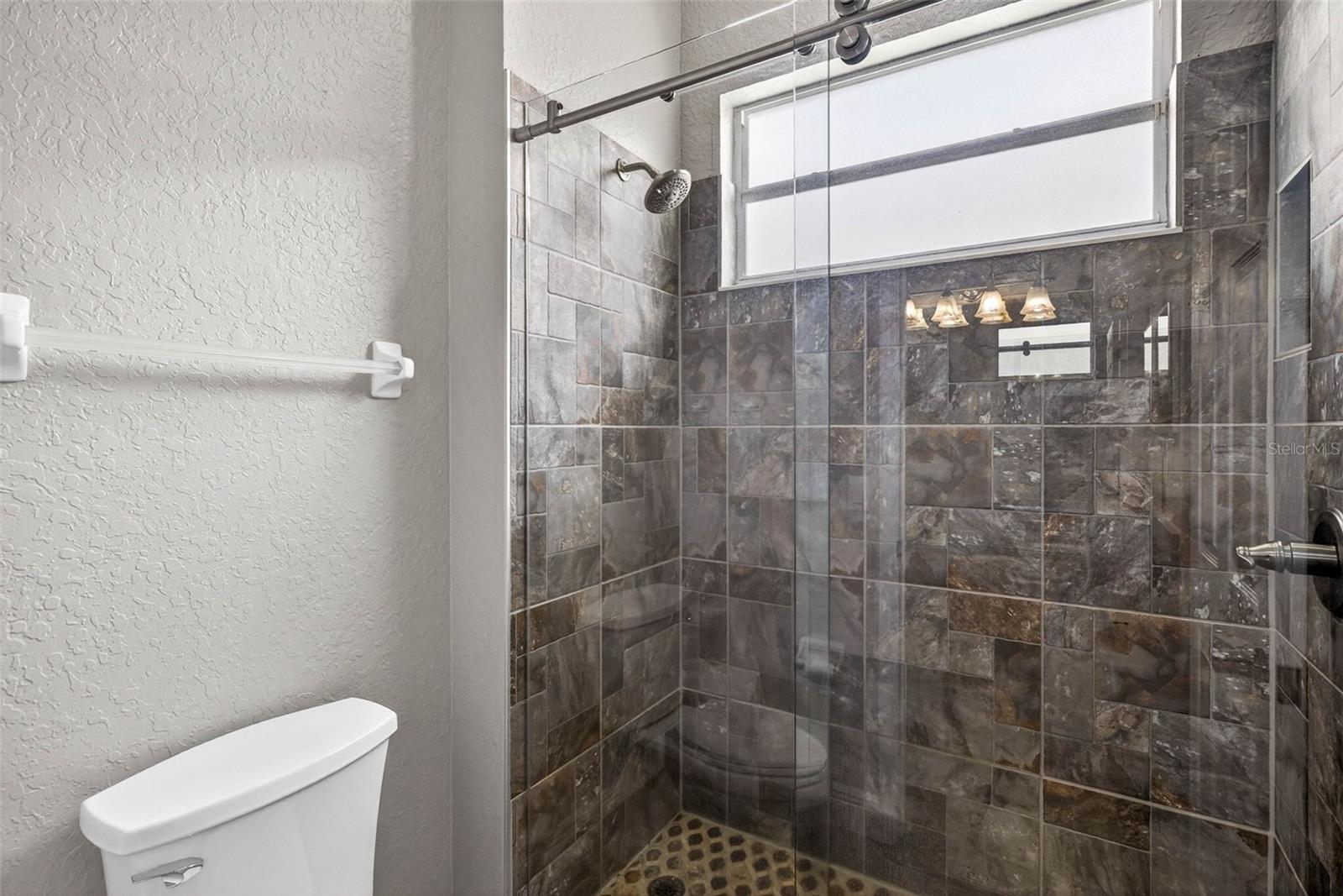 Image 51 of 87 For 5905 Cherry Oak Drive