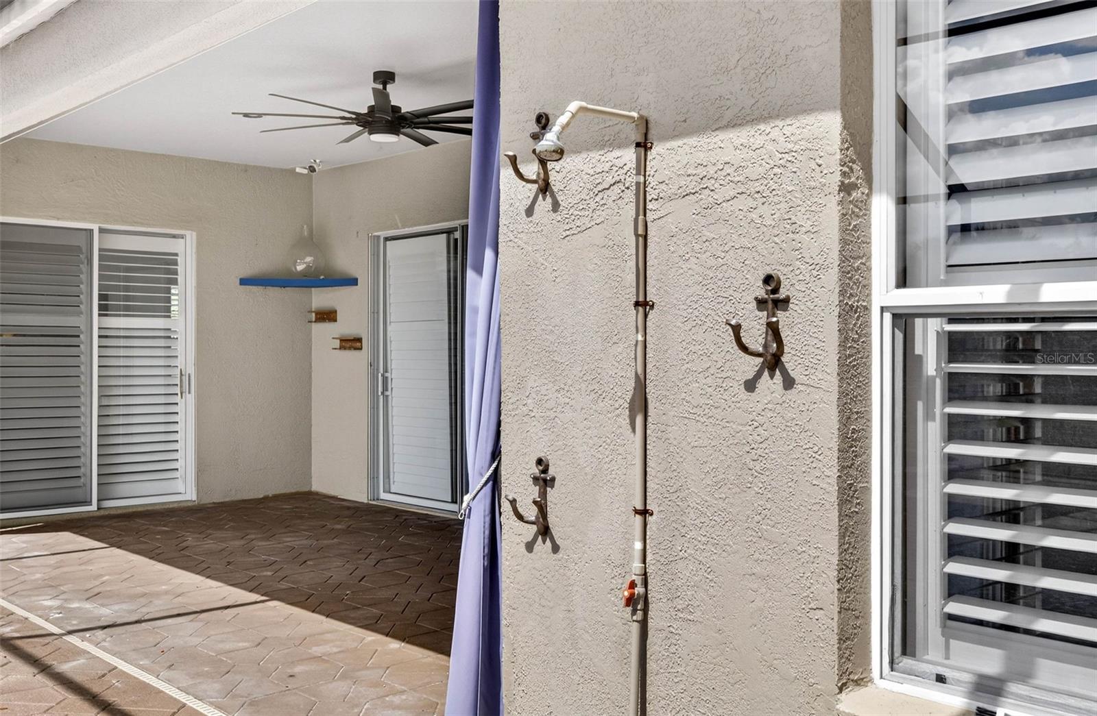 Image 61 of 87 For 5905 Cherry Oak Drive