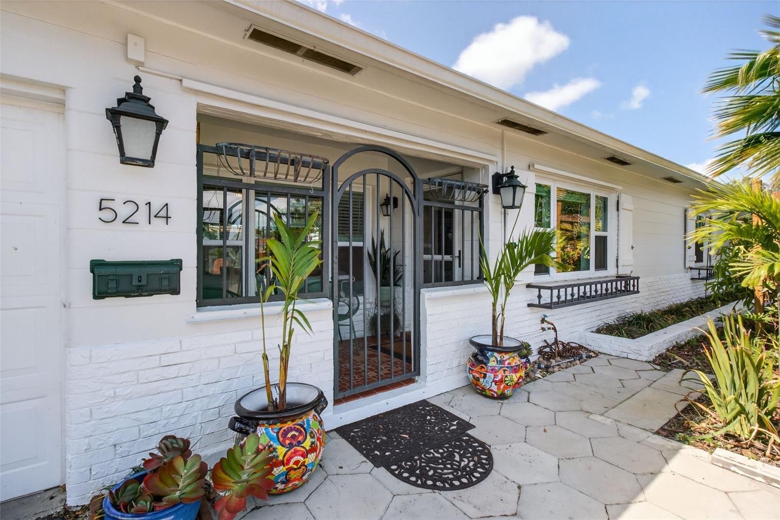 Details for 5214 25th Avenue N, ST PETERSBURG, FL 33710