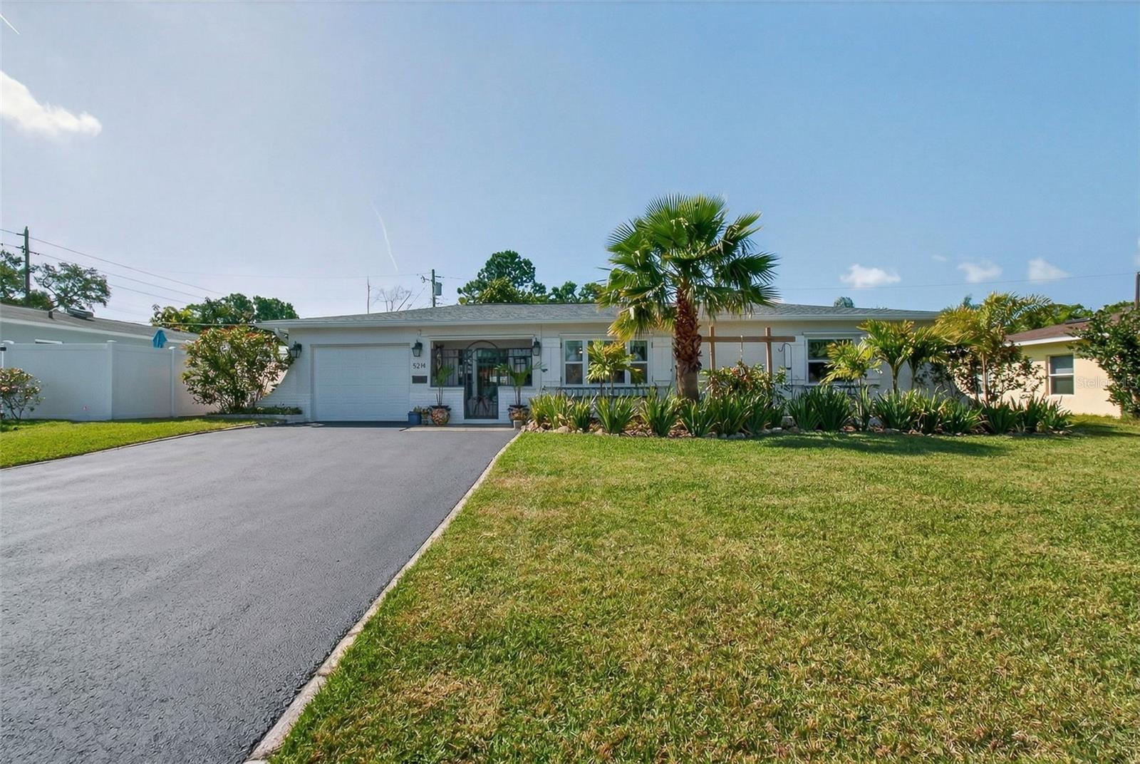 Image 2 of 37 For 5214 25th Avenue N