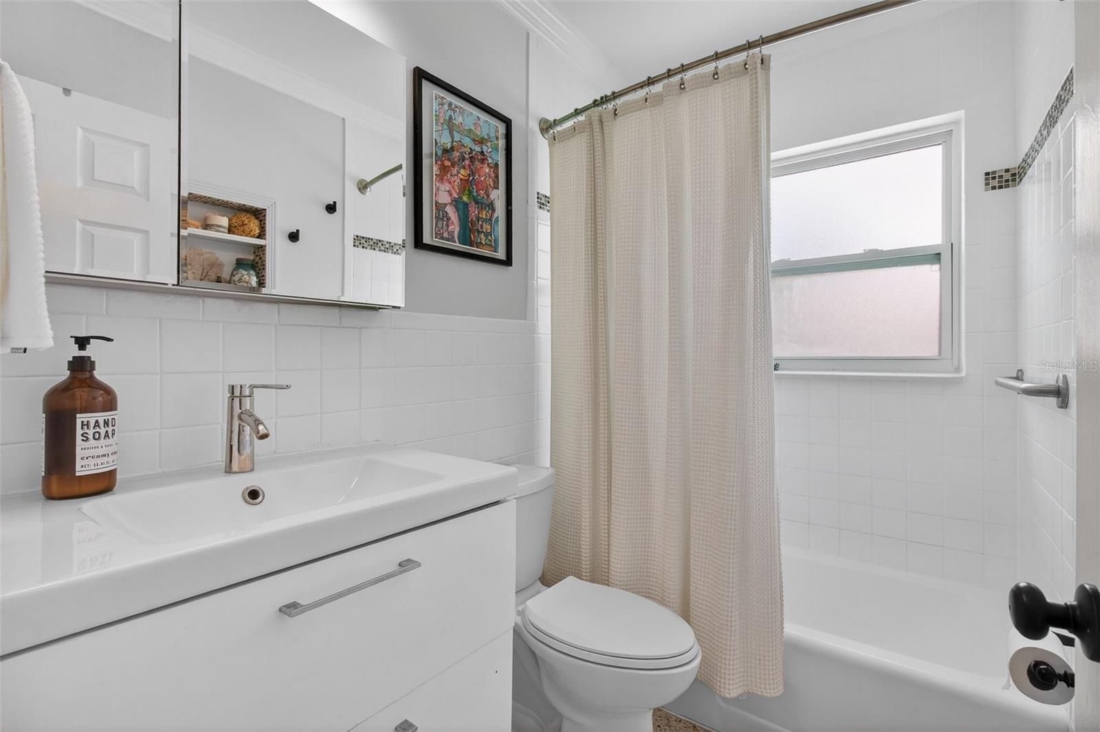 Image 28 of 37 For 5214 25th Avenue N