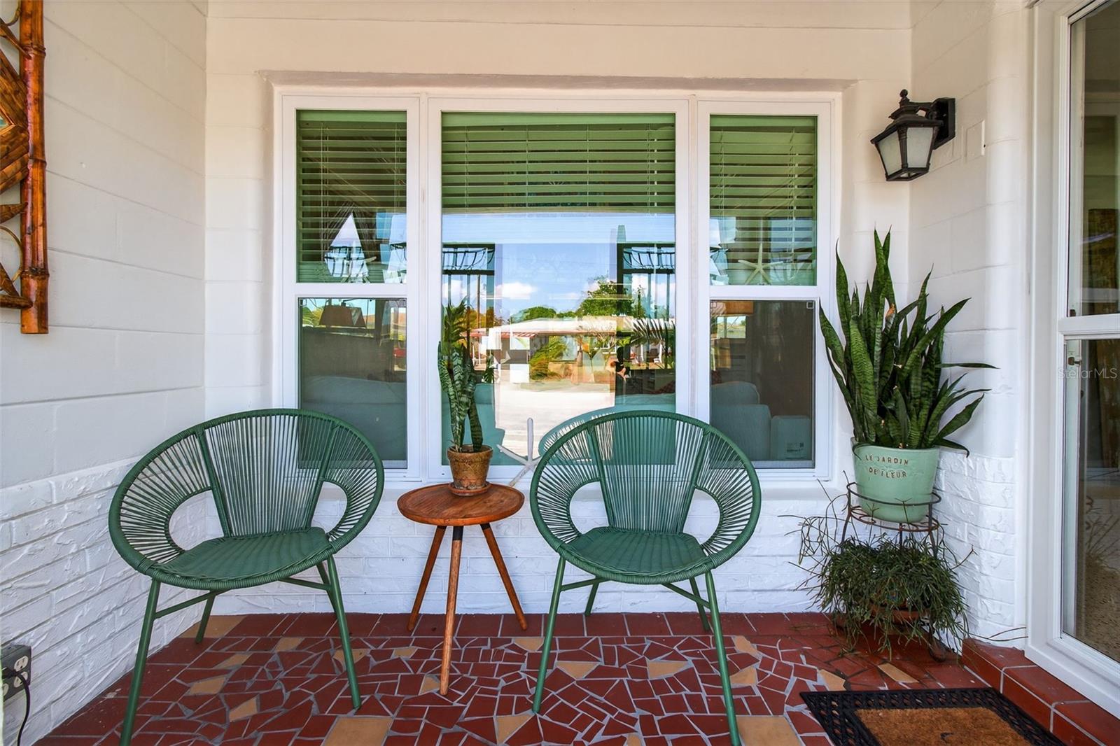 Image 9 of 37 For 5214 25th Avenue N