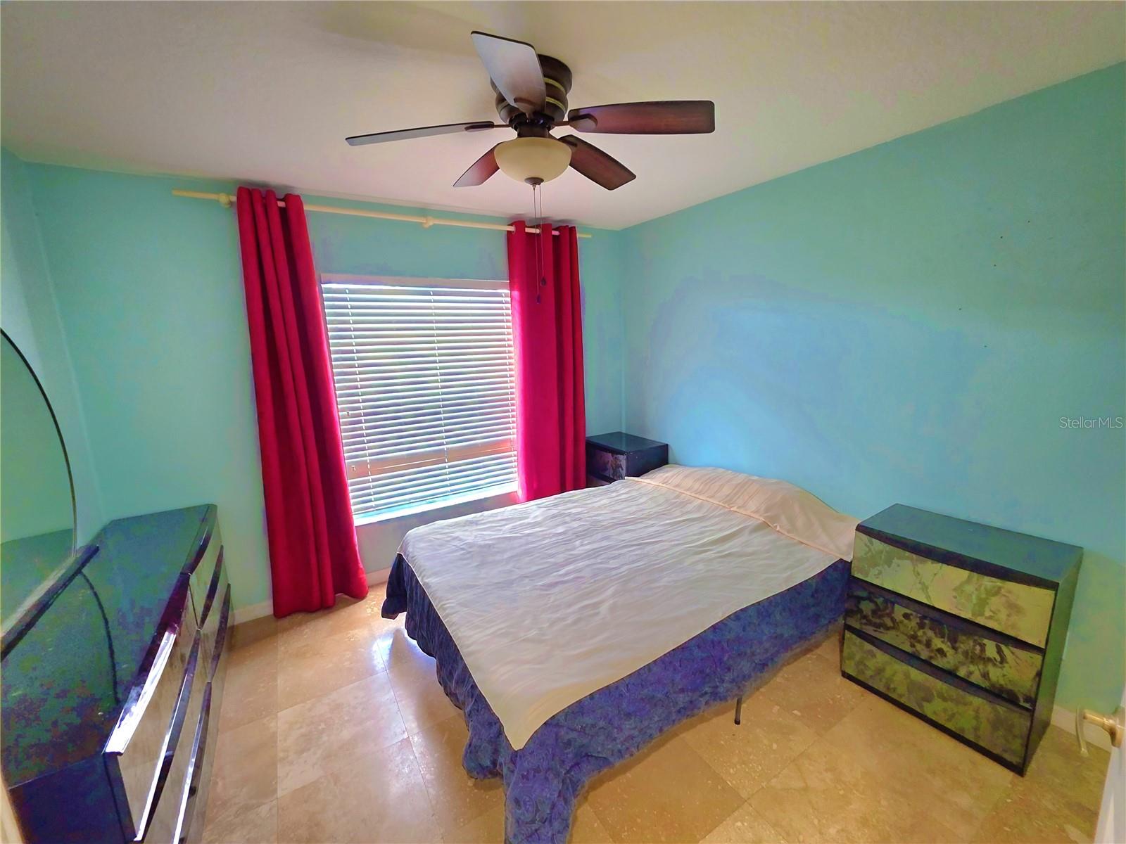 Image 16 of 23 For 7927 Roundelay Drive