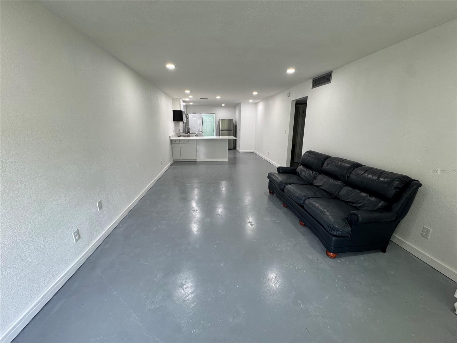 Image 14 of 21 For 5720 13th Avenue N 106b