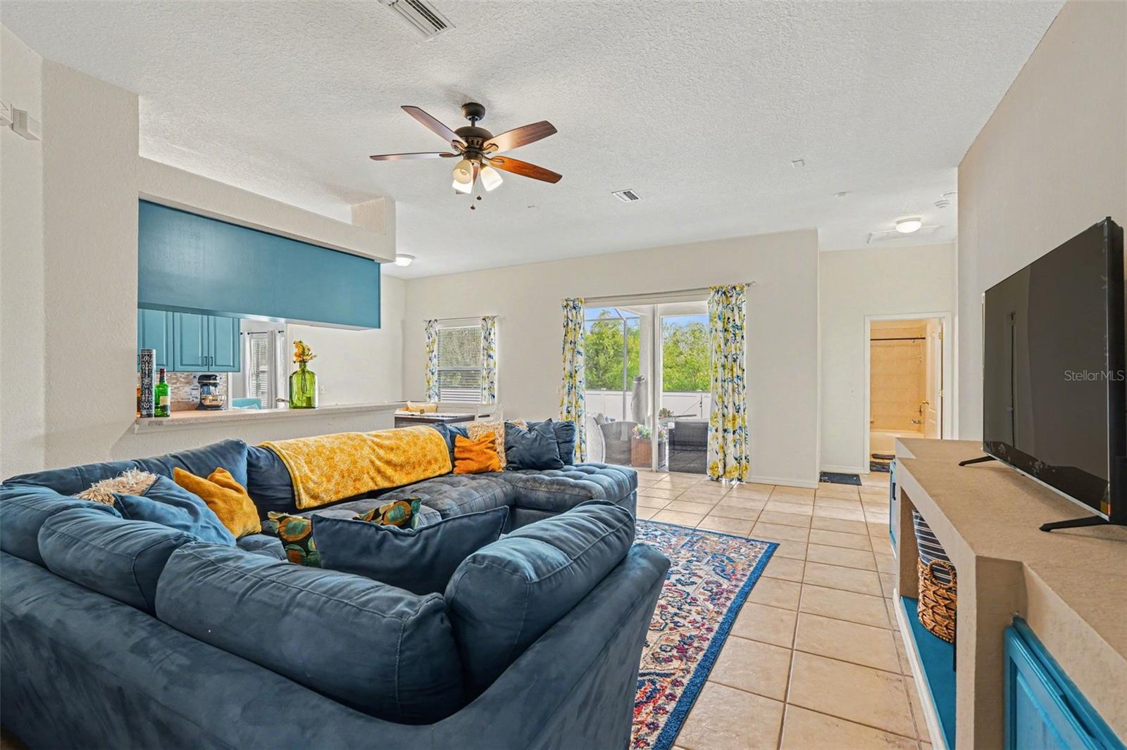 Image 12 of 31 For 9637 Wydella Street Street