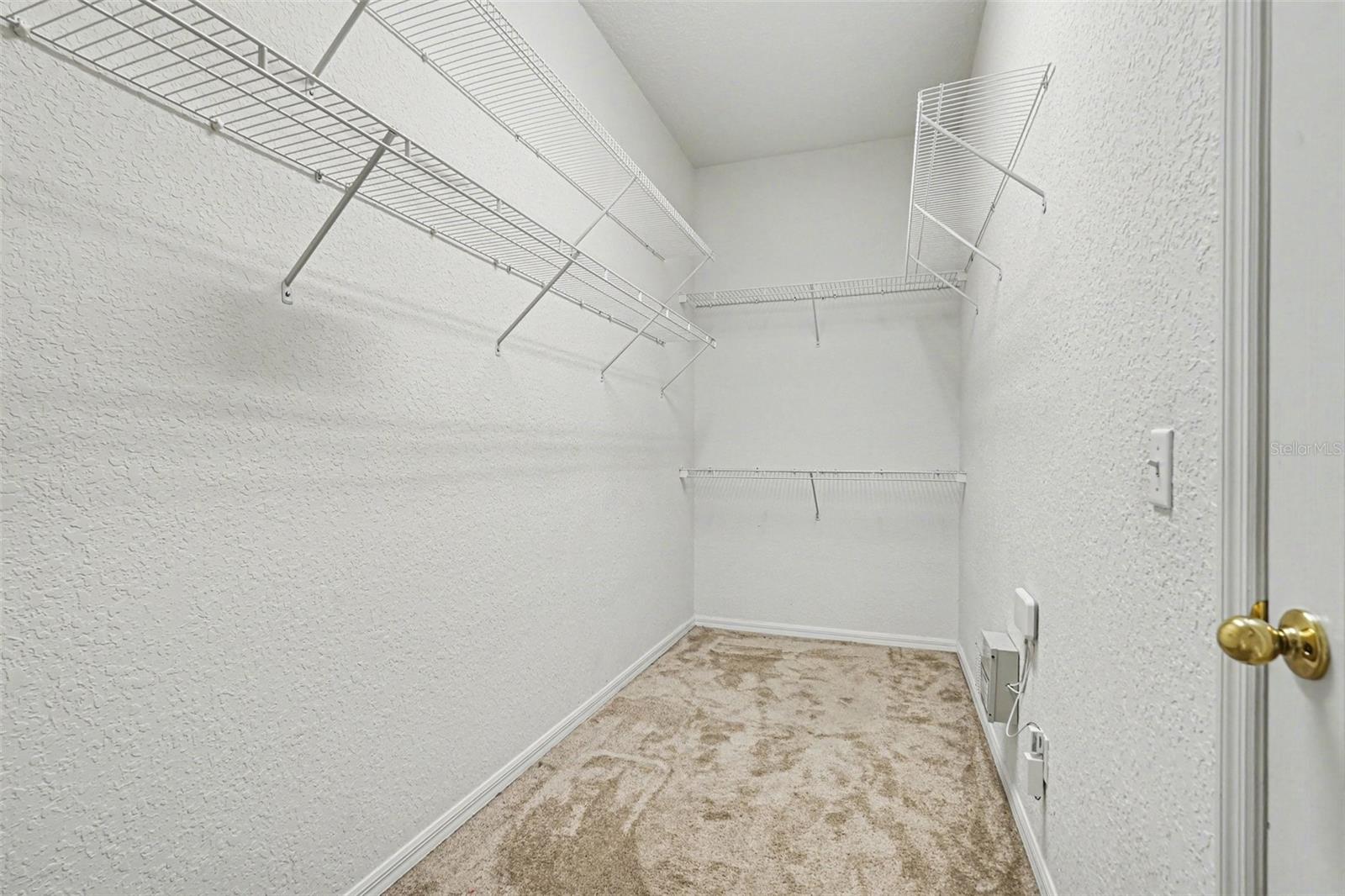 Image 25 of 31 For 9637 Wydella Street Street