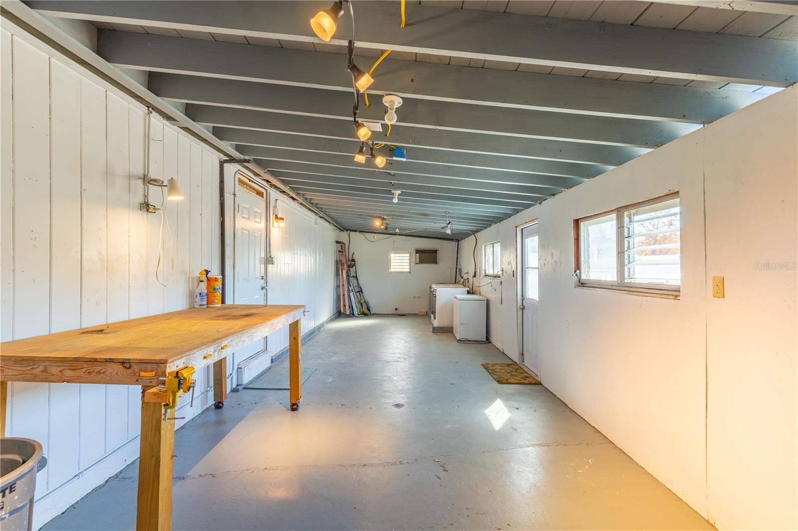 Image 21 of 25 For 2110 Alcazar Way S