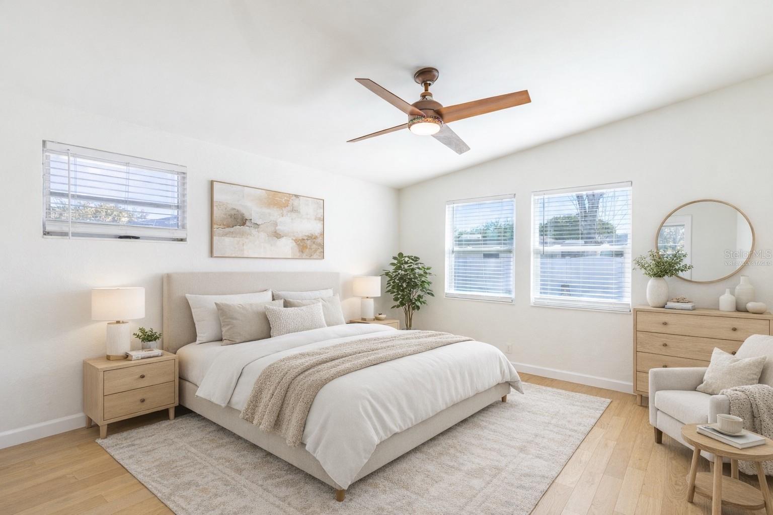 Image 4 of 25 For 2110 Alcazar Way S