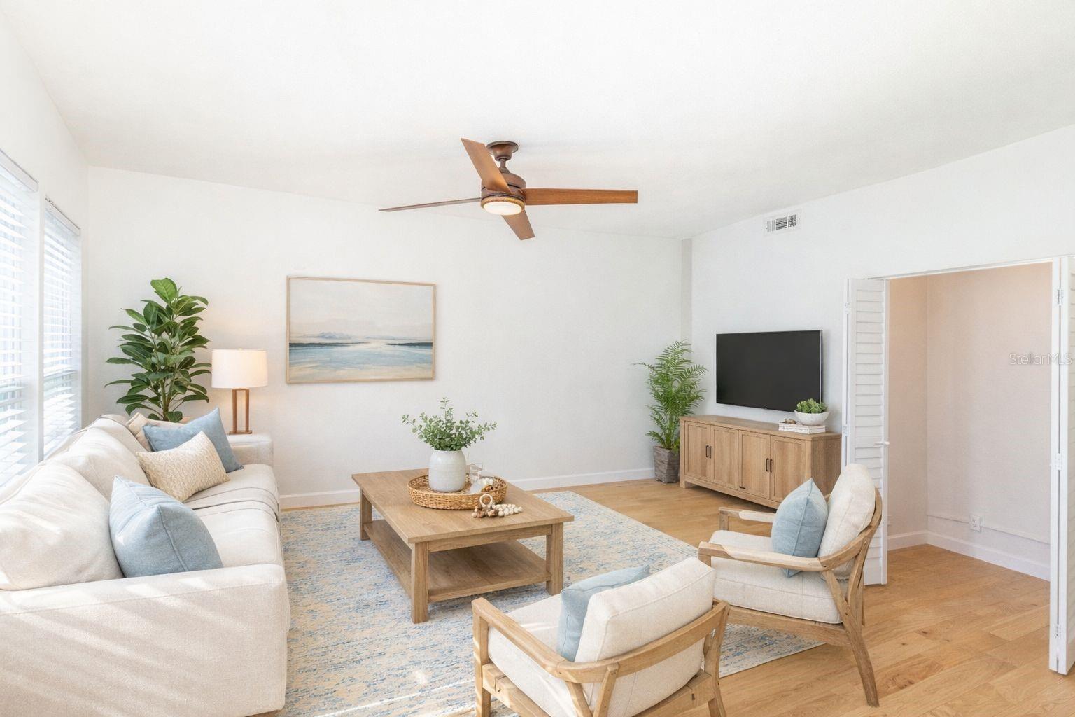 Image 6 of 25 For 2110 Alcazar Way S