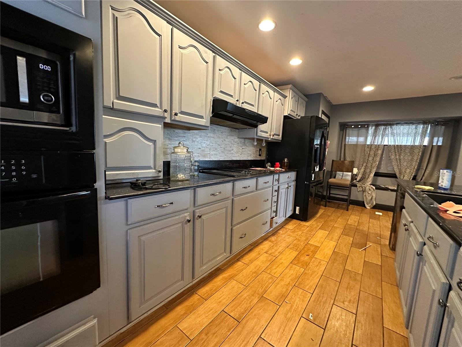 Image 12 of 30 For 1402 Shell Flower Drive