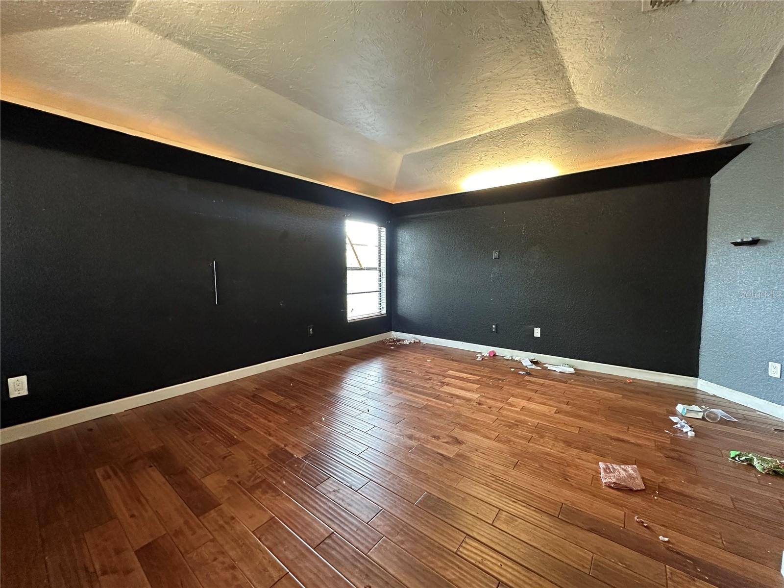 Image 19 of 30 For 1402 Shell Flower Drive