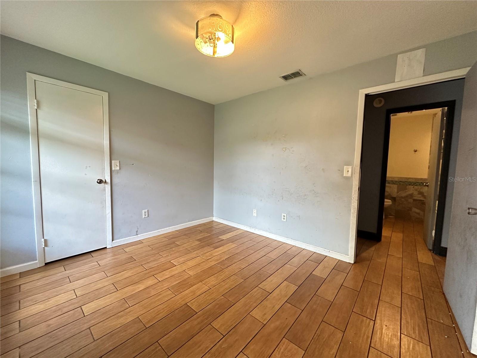 Image 24 of 30 For 1402 Shell Flower Drive