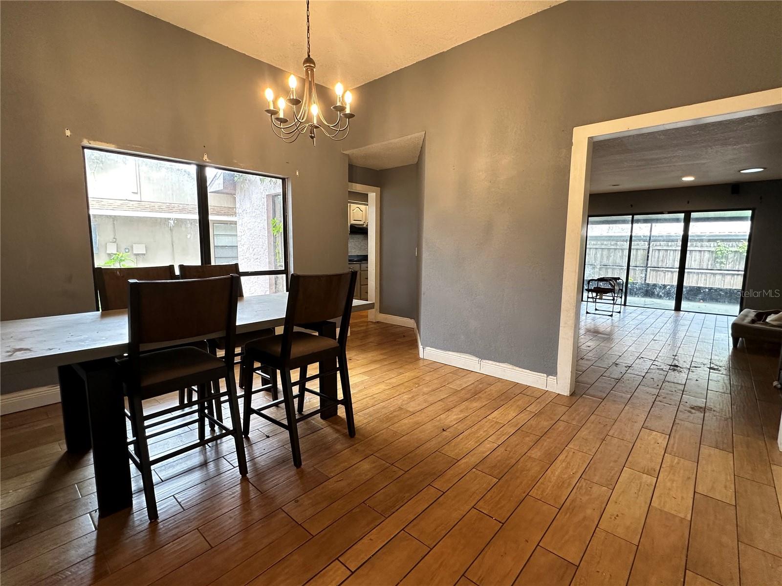 Image 9 of 30 For 1402 Shell Flower Drive