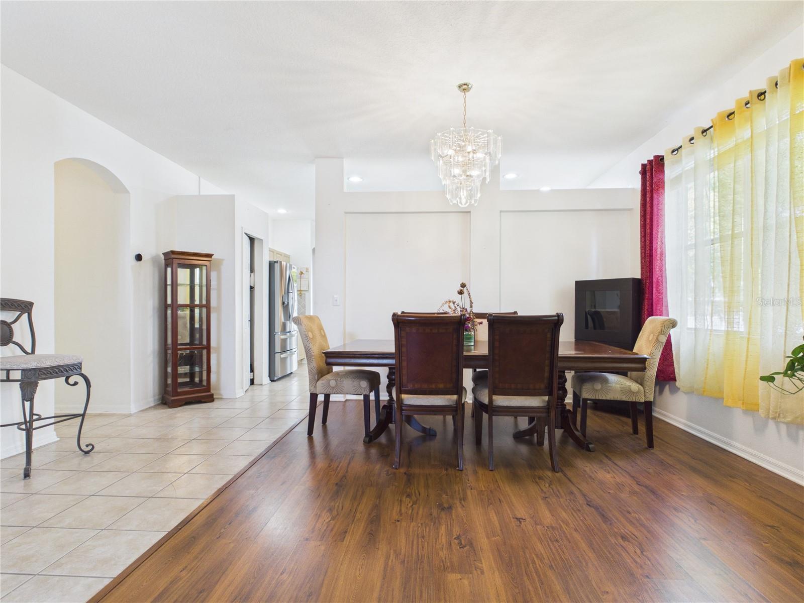 Image 14 of 52 For 17353 Lawn Orchid Loop