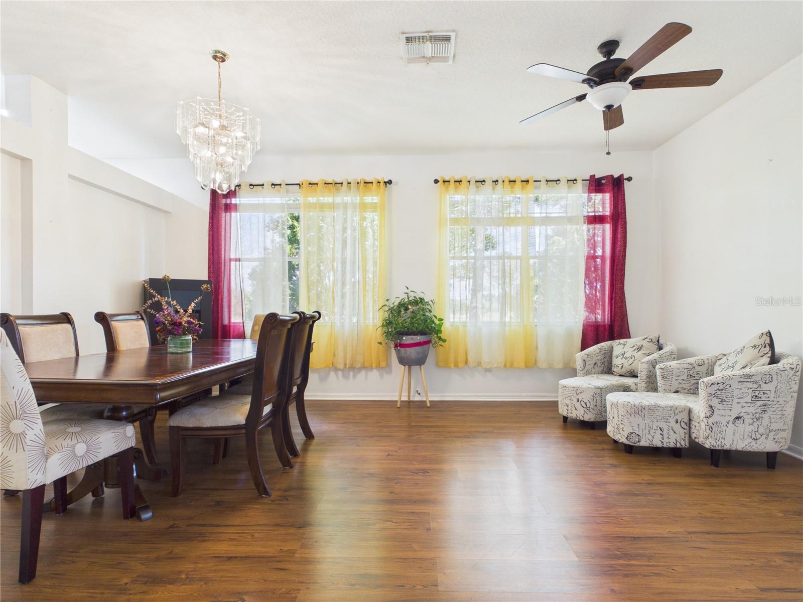 Image 15 of 52 For 17353 Lawn Orchid Loop