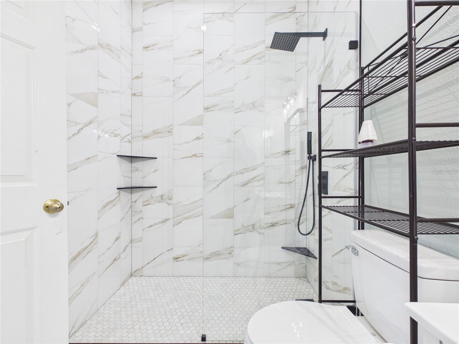 Image 17 of 52 For 17353 Lawn Orchid Loop