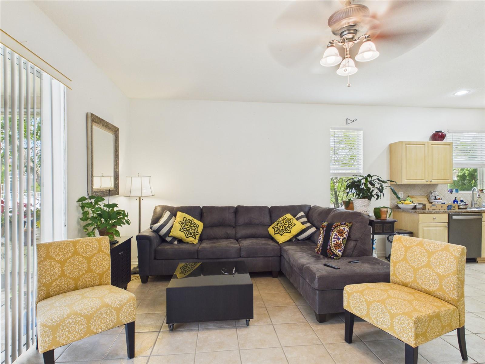 Image 26 of 52 For 17353 Lawn Orchid Loop