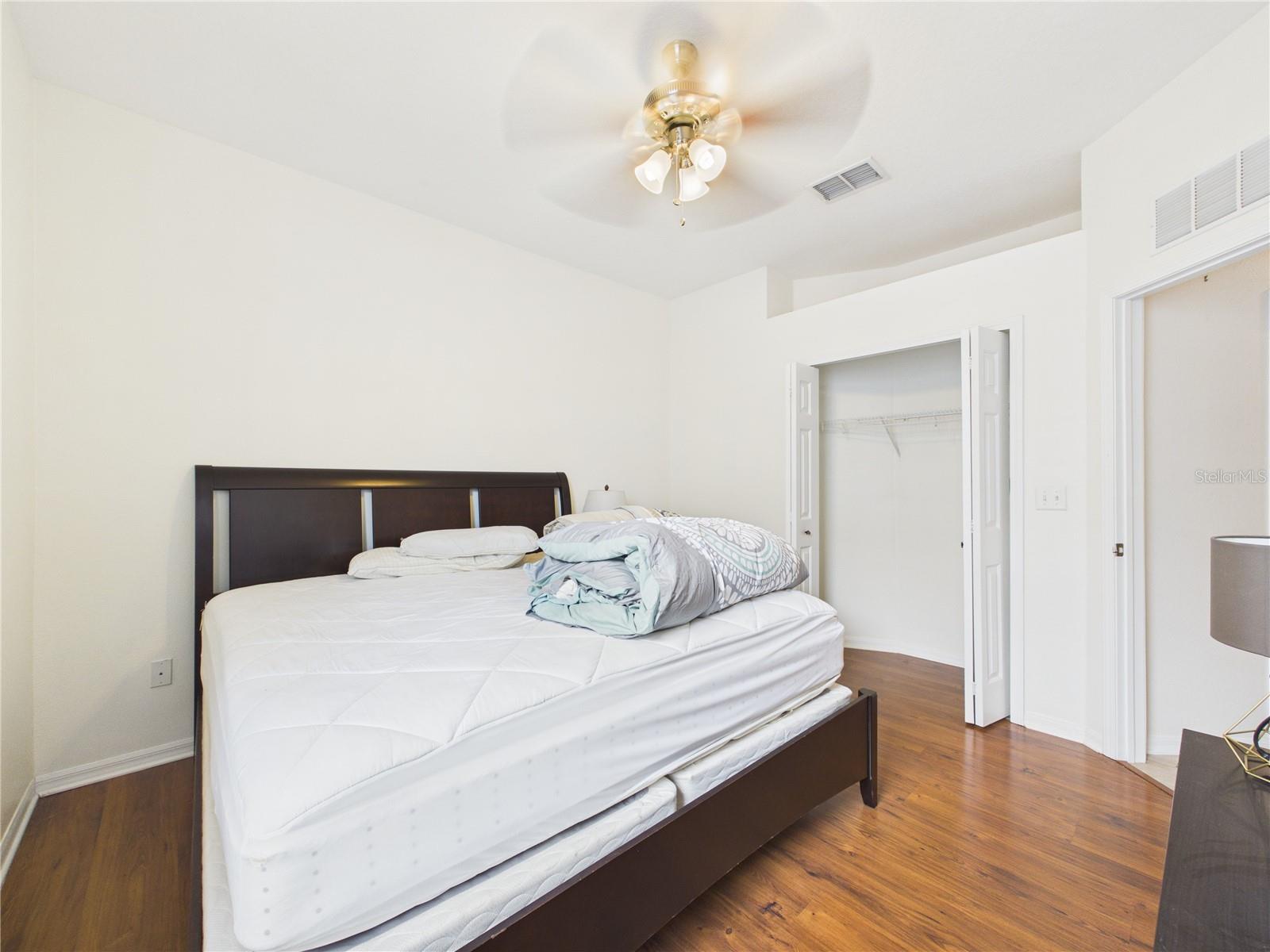 Image 33 of 52 For 17353 Lawn Orchid Loop