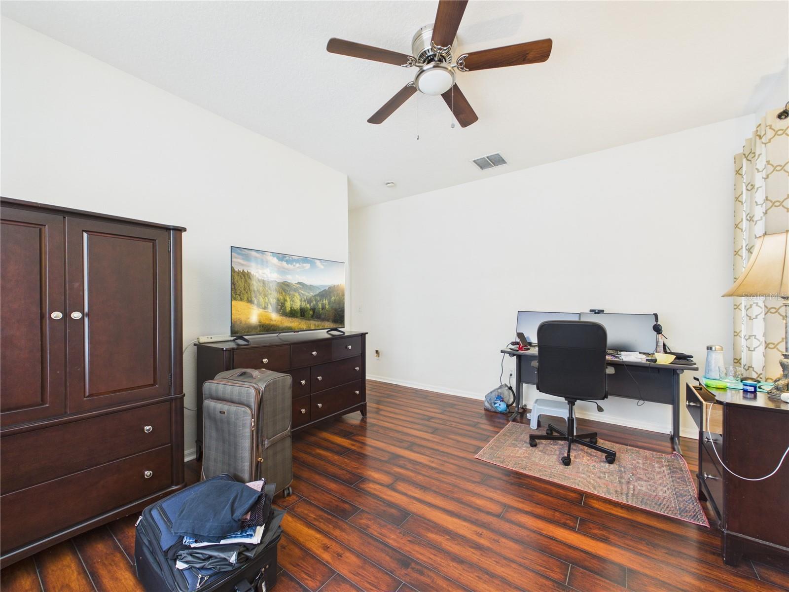 Image 37 of 52 For 17353 Lawn Orchid Loop