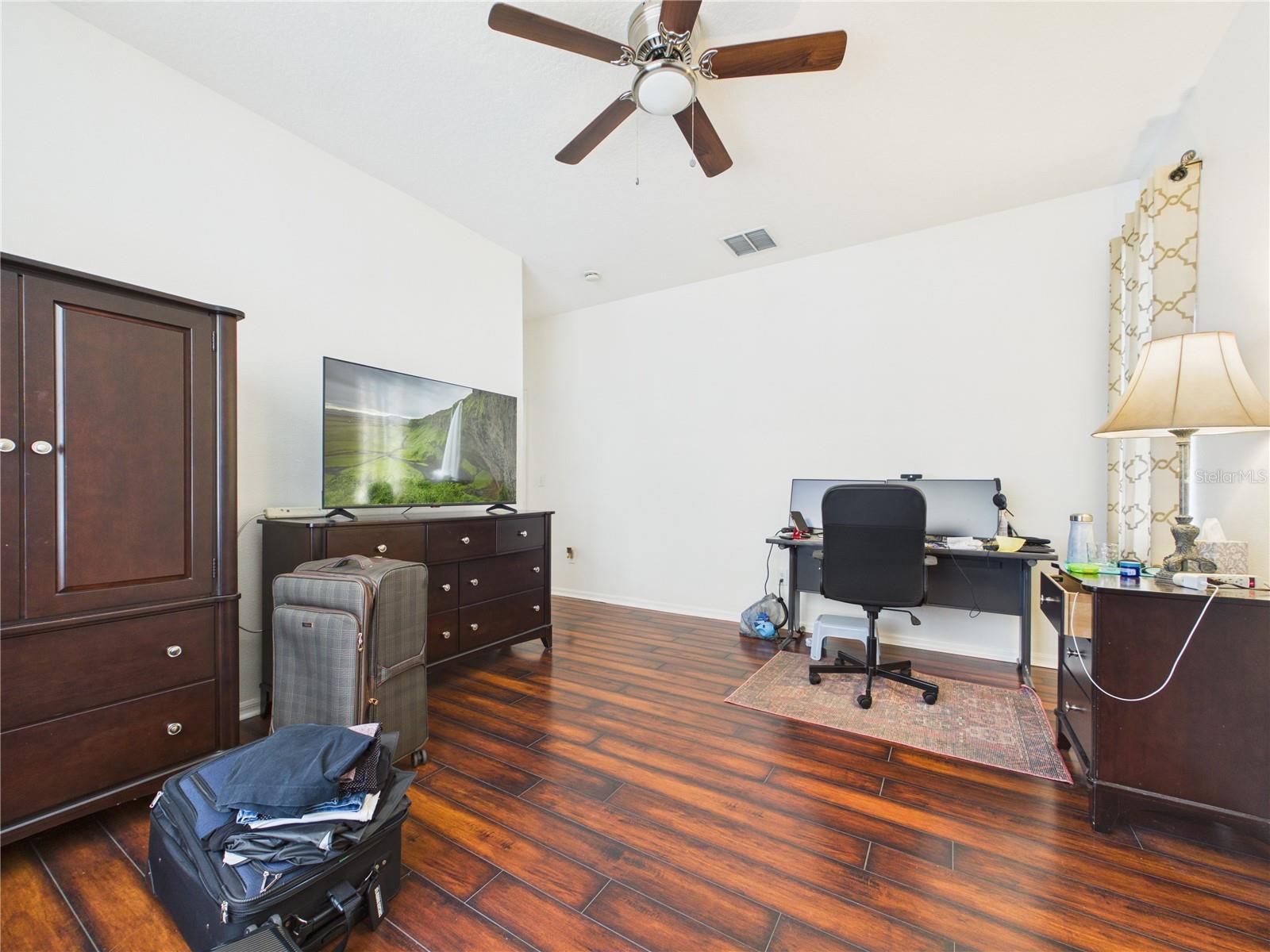 Image 38 of 52 For 17353 Lawn Orchid Loop