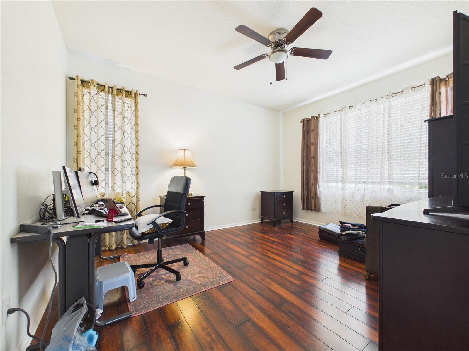 Image 39 of 52 For 17353 Lawn Orchid Loop